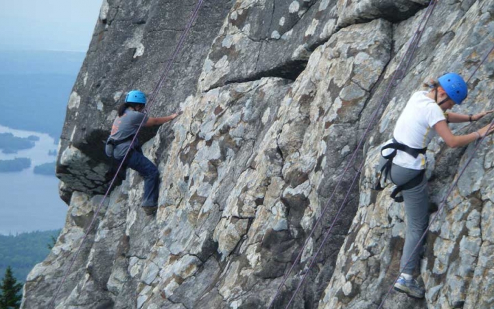 rock climbing camp for girls